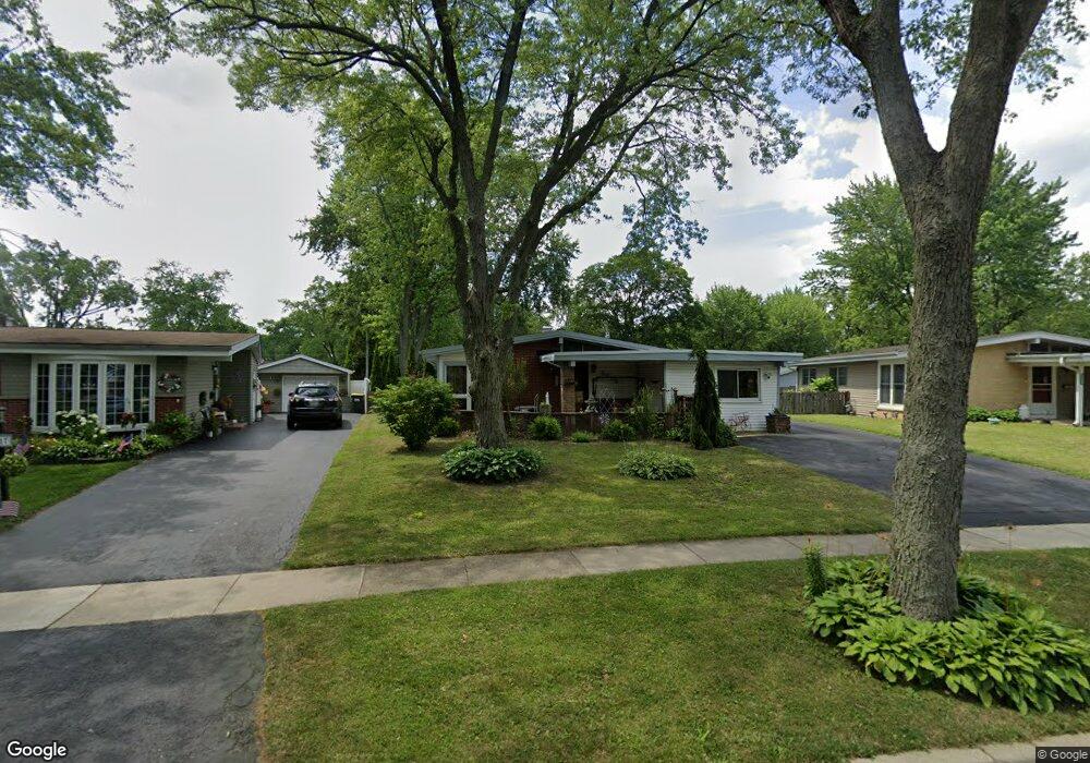 3815 Wren Ln, Rolling Meadows, IL 60008 - photo 1