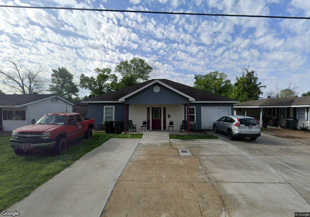 1212 Clover Dr, Lake Charles, LA 70607 - photo 1