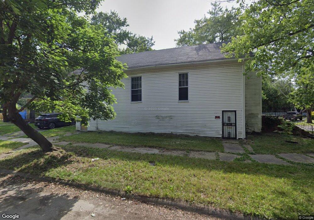 2426 Broadway Blvd, Flint, MI 48506 - photo 1