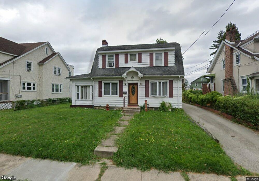 110 E Avon Rd, Brookhaven, PA 19015 - photo 1