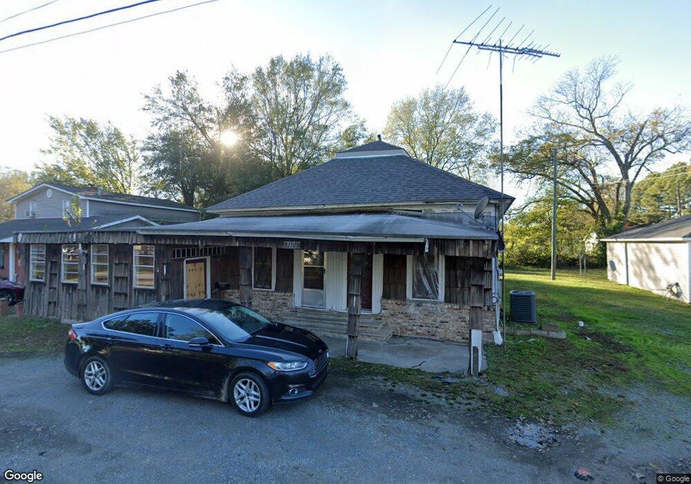 1704 S Maple St, Stuttgart, AR 72160 - photo 1