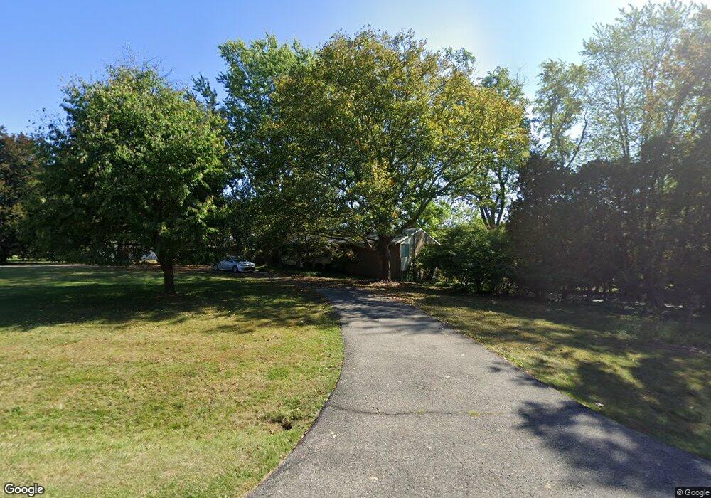 6795 Orinoco Cir, Bloomfield Hills, MI 48301 - photo 1