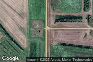 517 8th St NW, Hettinger, ND 58639