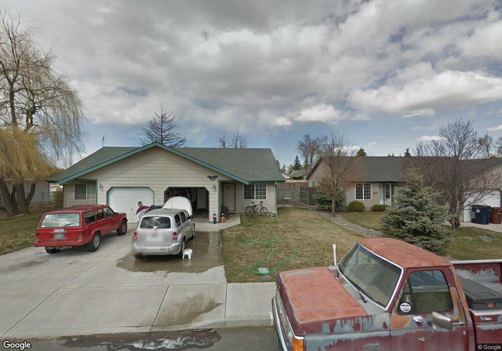 2807 SW Umatilla Ave, Redmond, OR 97756 - photo 1