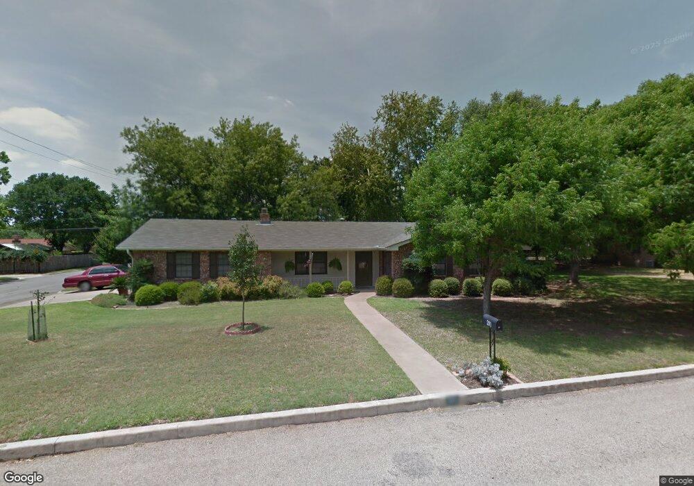 201 Frederick Rd, Fredericksburg, TX 78624 - photo 1