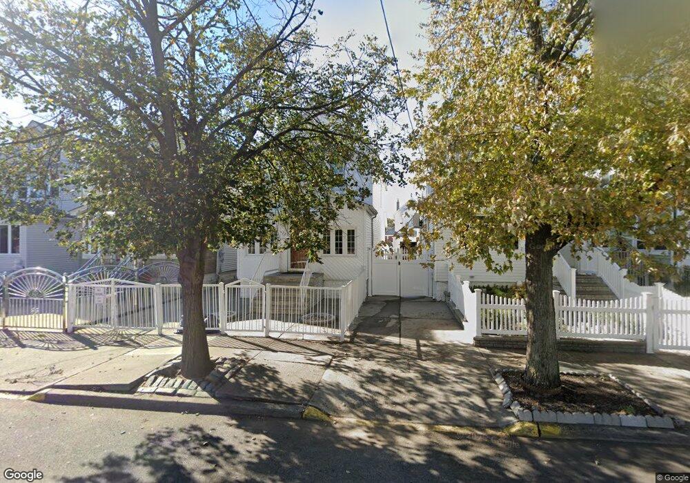 13218 87th St, Ozone Park, NY 11417 - photo 1