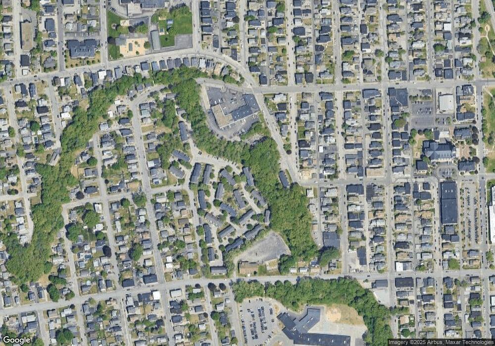 122 Valley West Way, Manchester, NH 03102 - photo 1