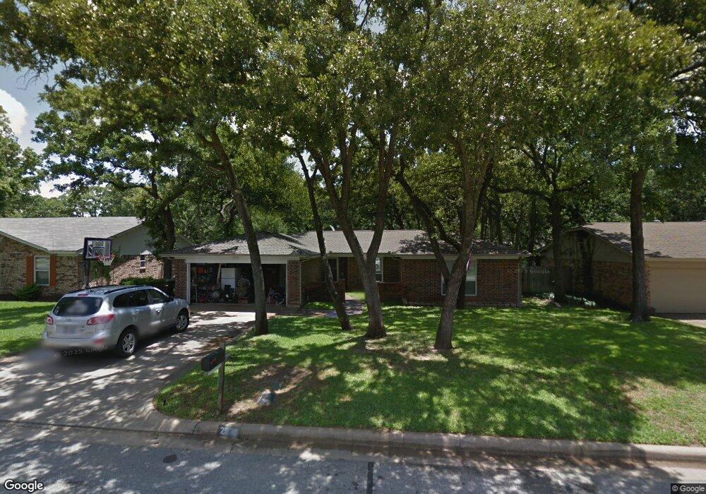 2936 Steve Dr, Hurst, TX 76054 - photo 1