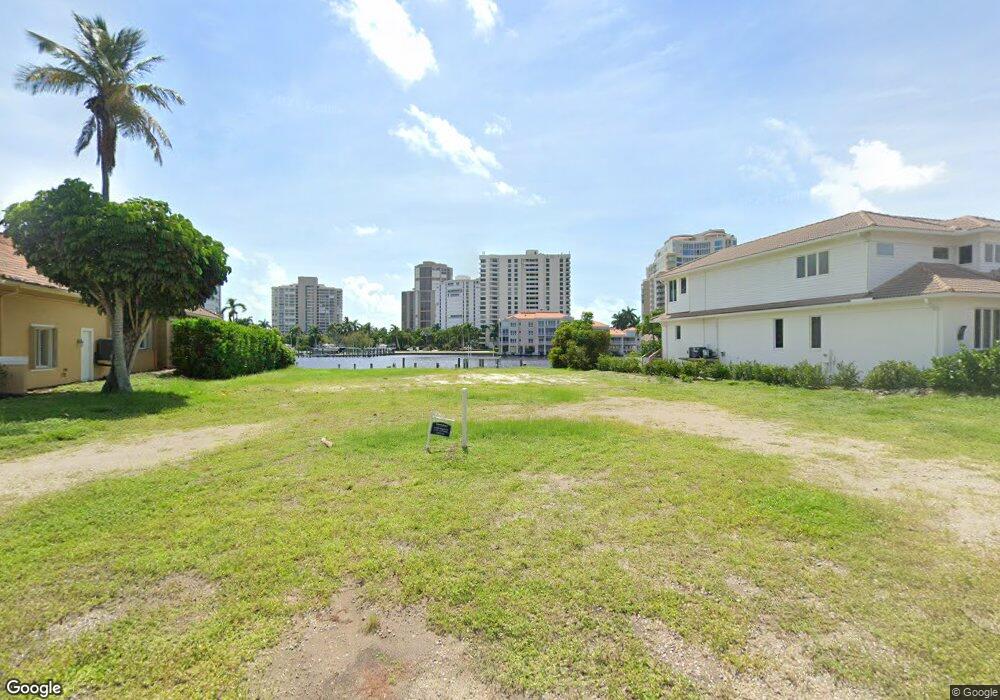 315 Neapolitan Way unit 44, Naples, FL 34103 - photo 1