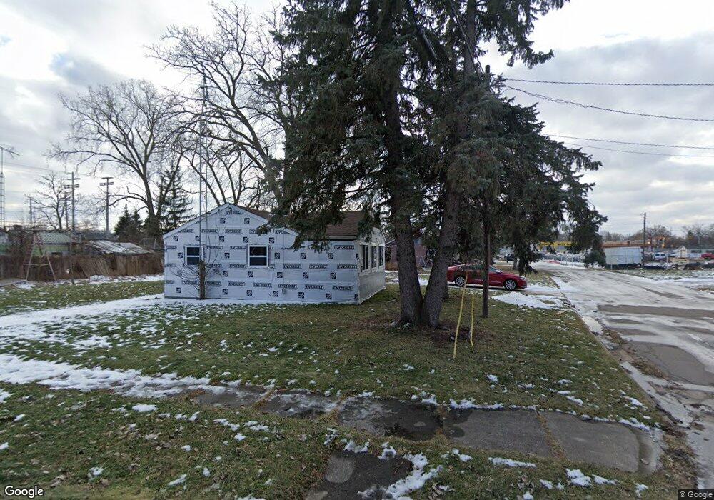 3813 Blackington Ave, Flint, MI 48532 - photo 1