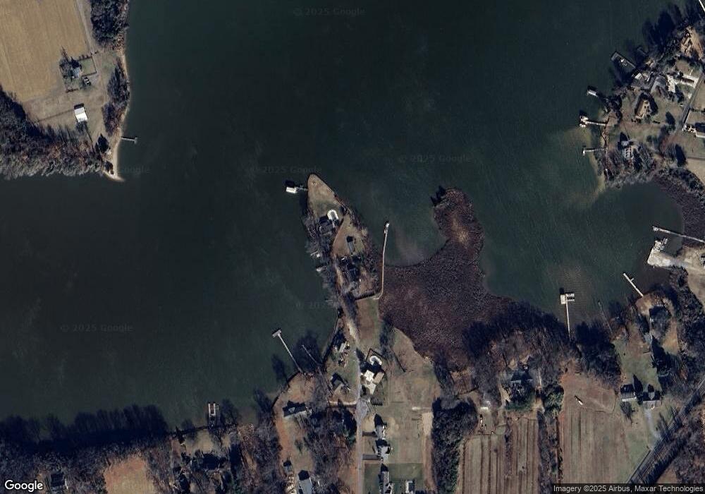 458 Buena Vista Dr, Colonial Beach, VA 22443 - photo 1