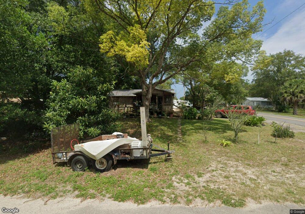 512 W 5th St, Carrabelle, FL 32322 - photo 1