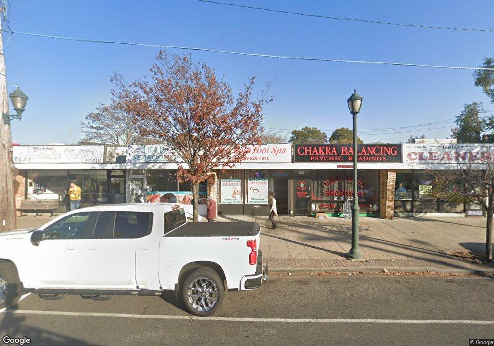 747-761 Franklin Ave, Franklin Square, NY 11010 - photo 1