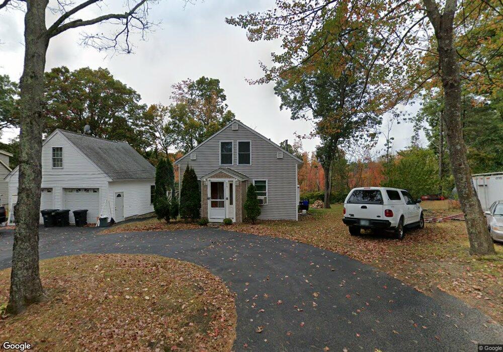 117 Forrest St, Plaistow, NH 03865 - photo 1