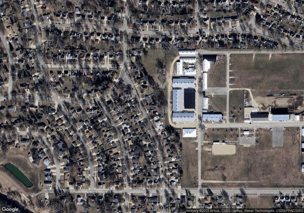 705 17th St SW, Austin, MN 55912 - photo 1