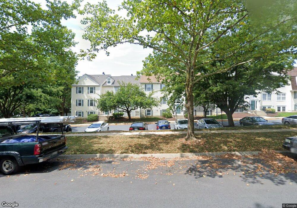 41 Pickering Ct unit 201, Germantown, MD 20874 - photo 1