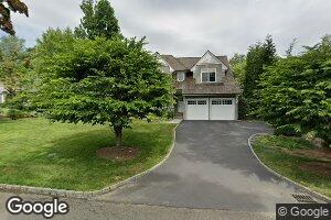59 Winthrop Dr, Riverside, CT 06878