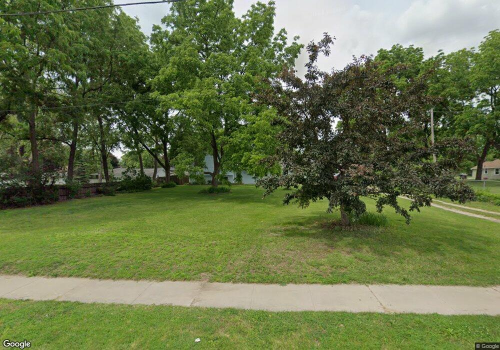 2416 E Douglas Ave, Des Moines, IA 50317 - photo 1