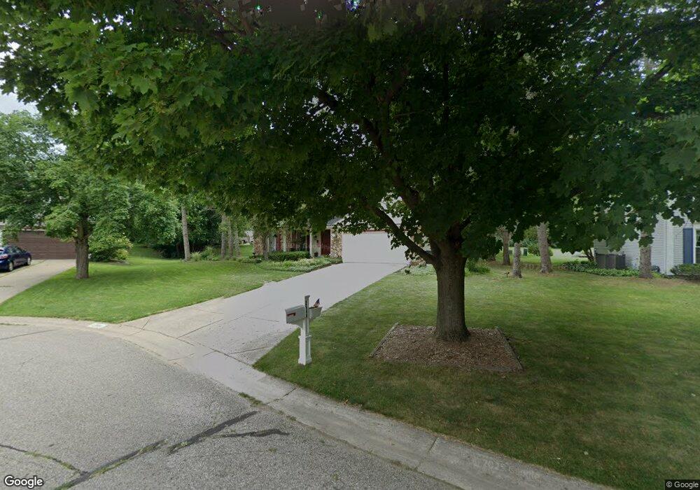 2446 Harness, West Bloomfield, MI 48324 - photo 1