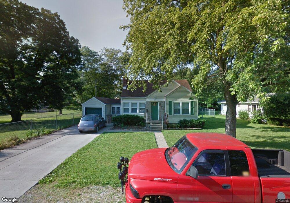 615 Willow Ln, Columbus, IN 47203 - photo 1