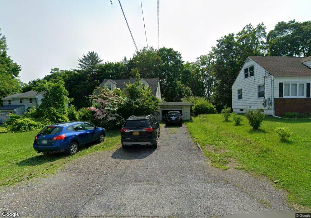 16 Hasbrouck Dr, Poughkeepsie, NY 12603 - photo 1