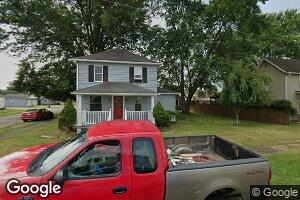 925 Cassingham Ave, Coshocton, OH 43812