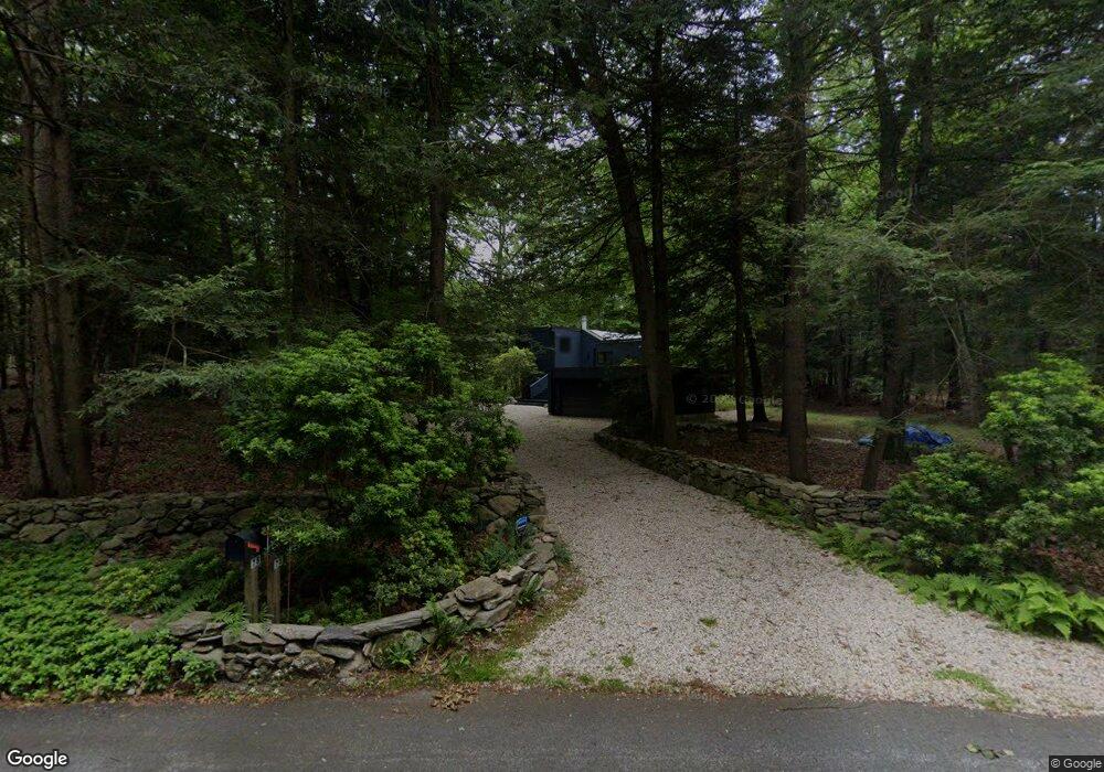75 Shad Rd W, Pound Ridge, NY 10576 - photo 1