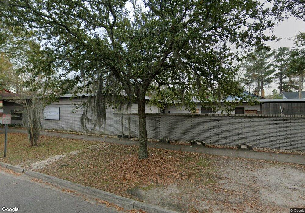 925 E 37th St, Savannah, GA 31401 - photo 1