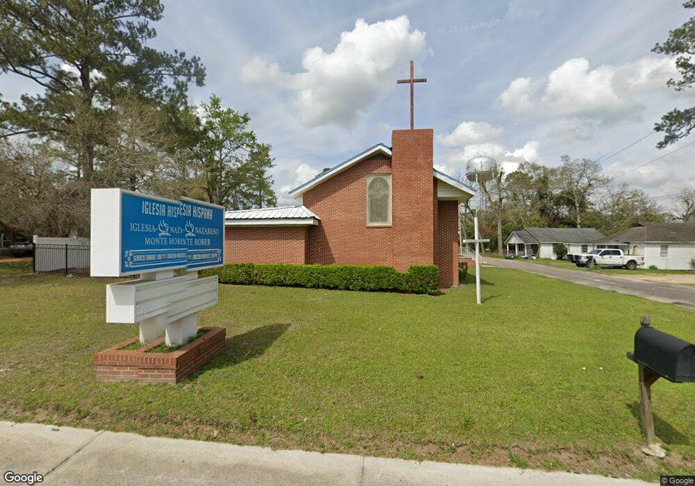 924 E Screven St, Quitman, GA 31643 - photo 1