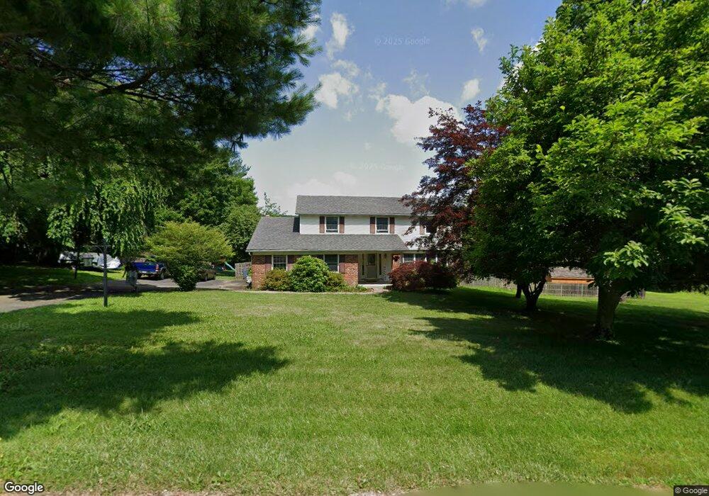 5457 Mountain Dr, Coopersburg, PA 18036 - photo 1