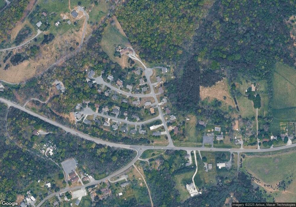 6 Seymour Cir, Staunton, VA 24401 - photo 1