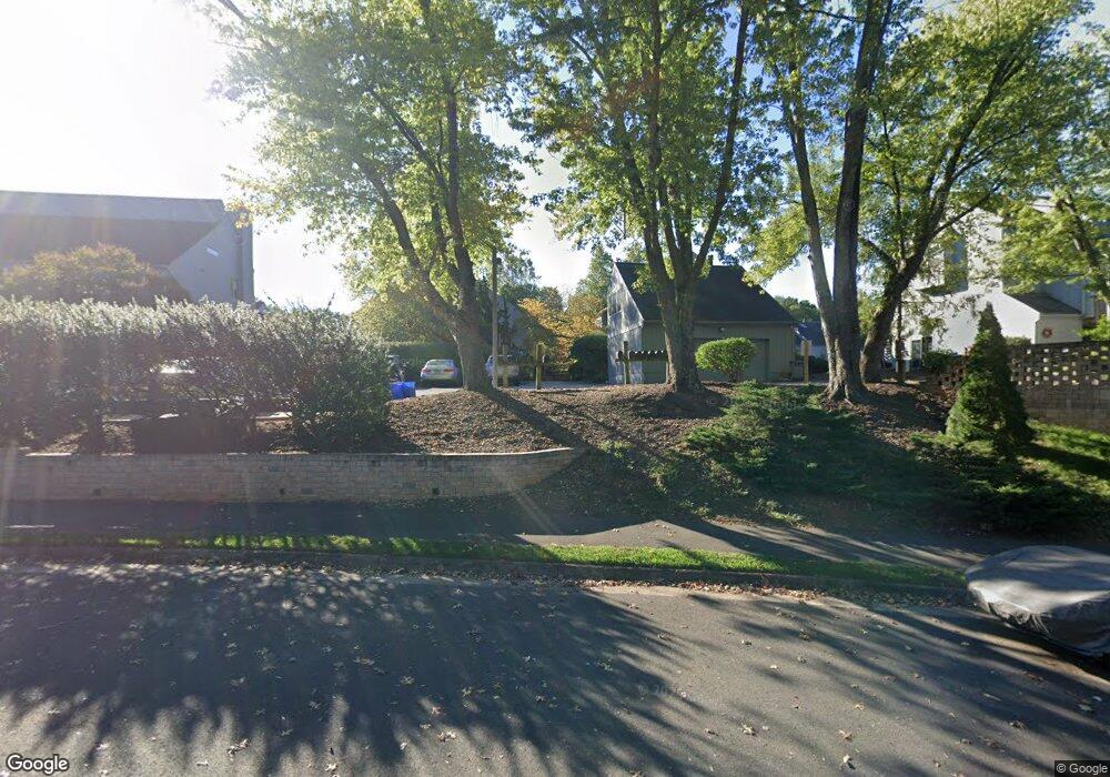 11130 Glade Dr, Reston, VA 20191 - photo 1