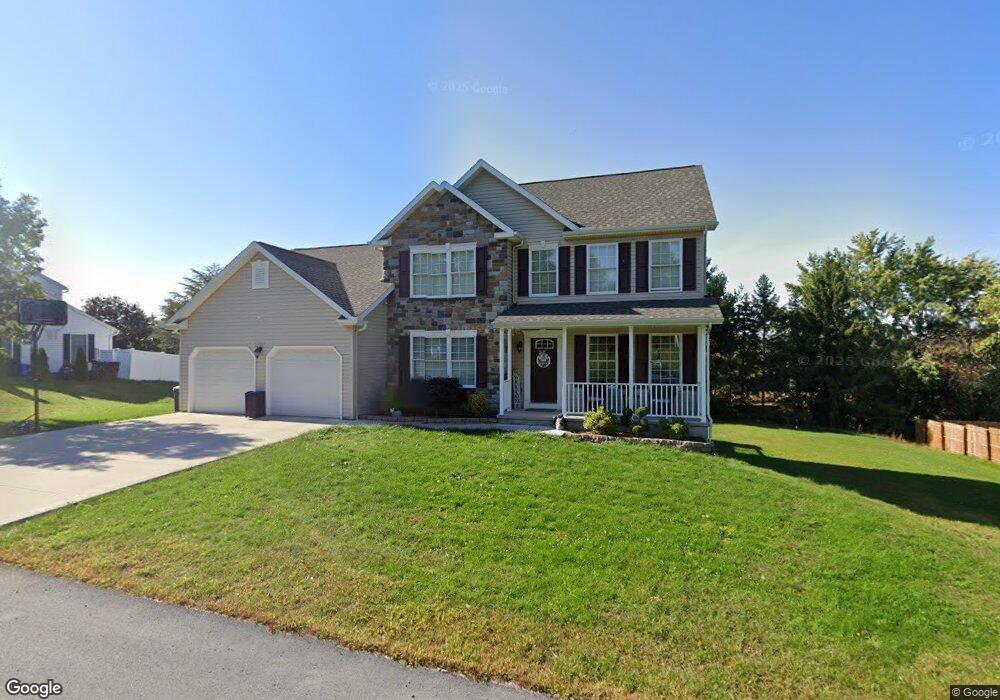 20 Wood St, Dupont, PA 18641 - photo 1