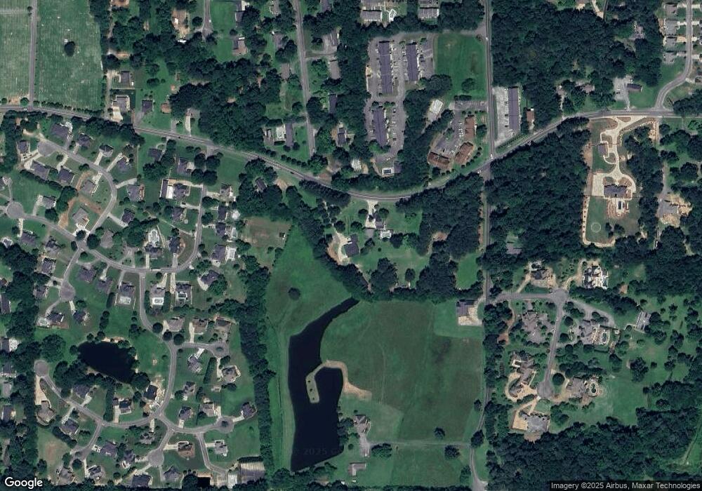 909 E Line St, Calhoun, GA 30701 - photo 1