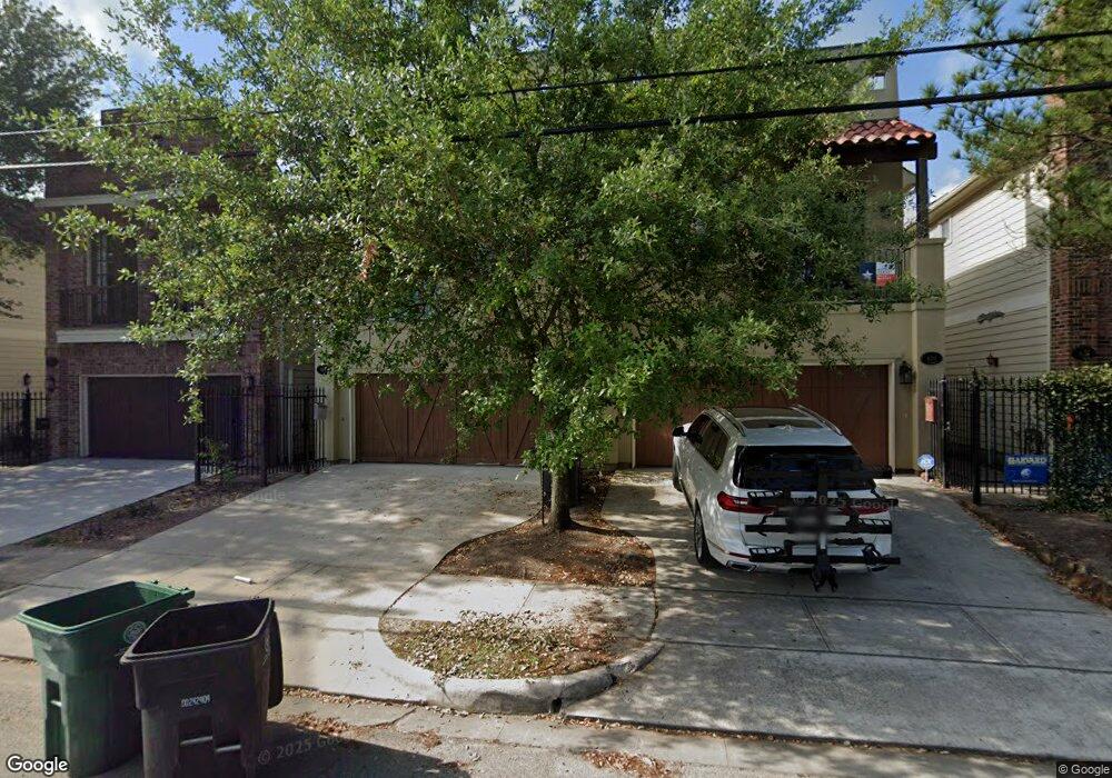 658 E 6th 1/2 St, Houston, TX 77007 - photo 1