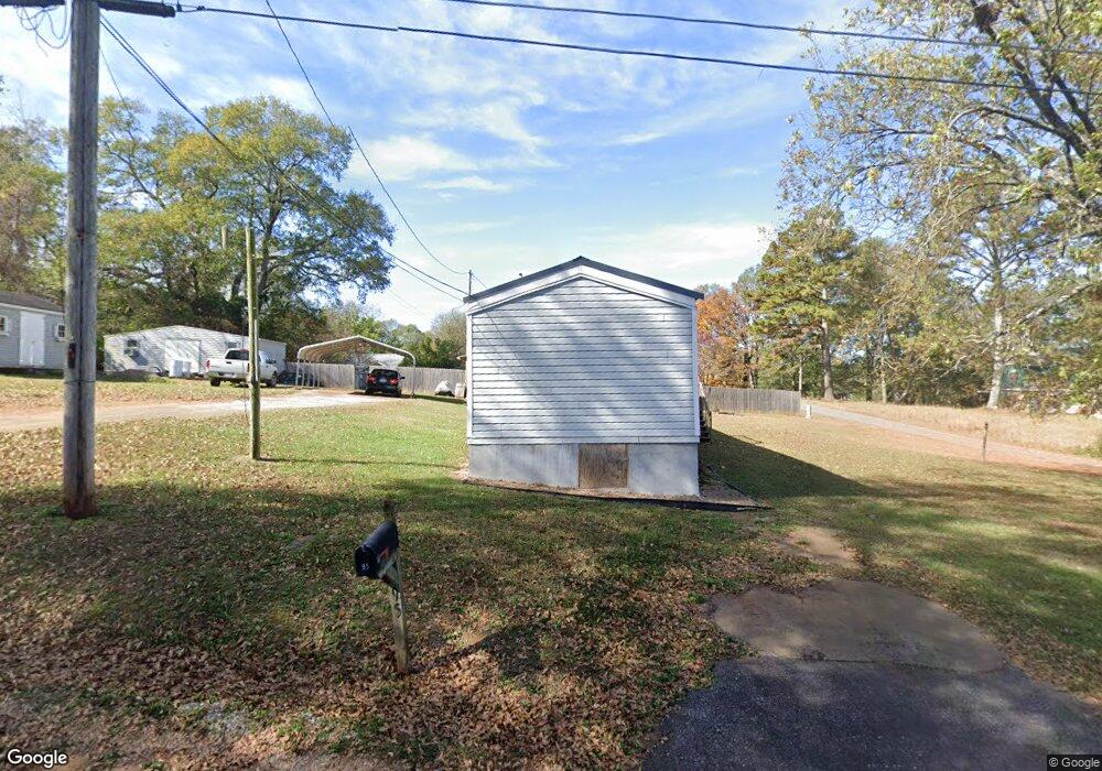 95 Forest Ave, Commerce, GA 30529 - photo 1