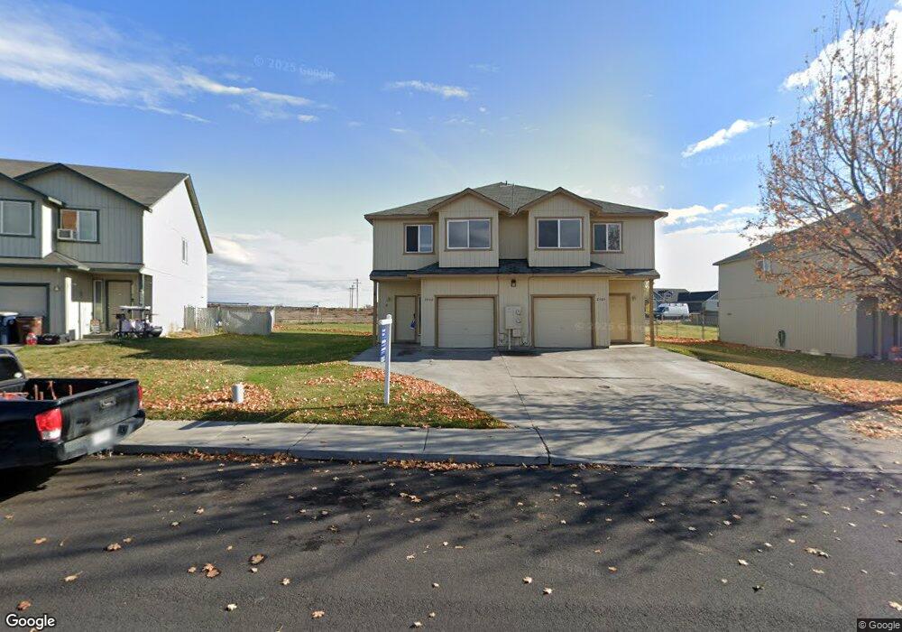 2466 NW 8th St, Redmond, OR 97756 - photo 1