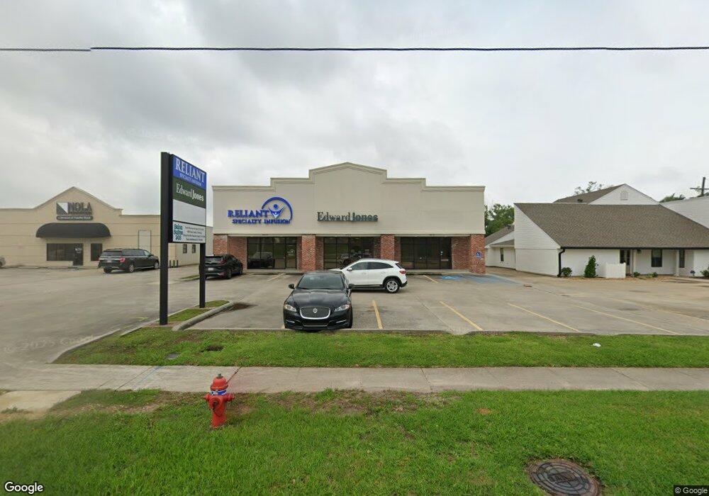 201 W College St, Lake Charles, LA 70605 - photo 1