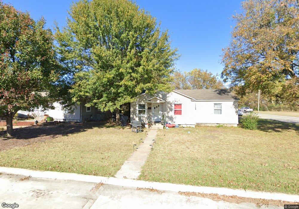 701 Ash St, Ardmore, OK 73401 - photo 1