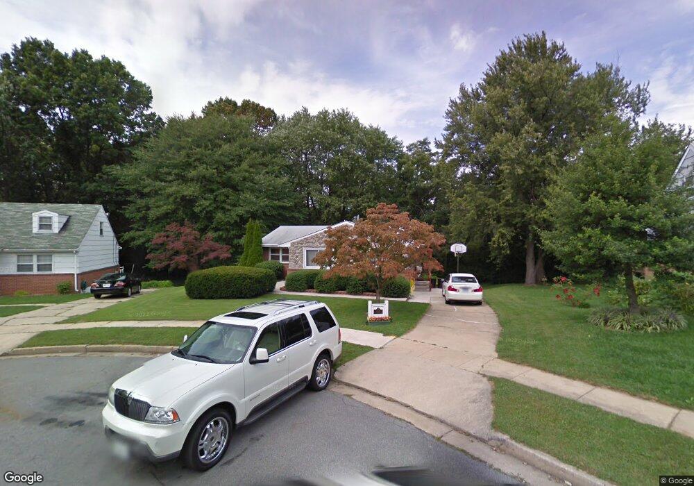 1102 Pelham Wood Rd, Parkville, MD 21234 - photo 1