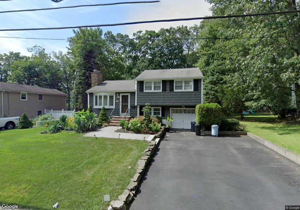 65 Knolls Rd, Bloomingdale, NJ 07403 - photo 1