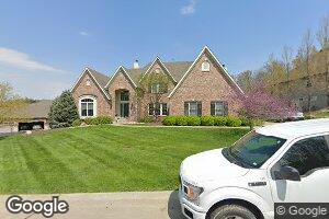 12555 Grandview Forest Dr, Saint Louis, MO 63127