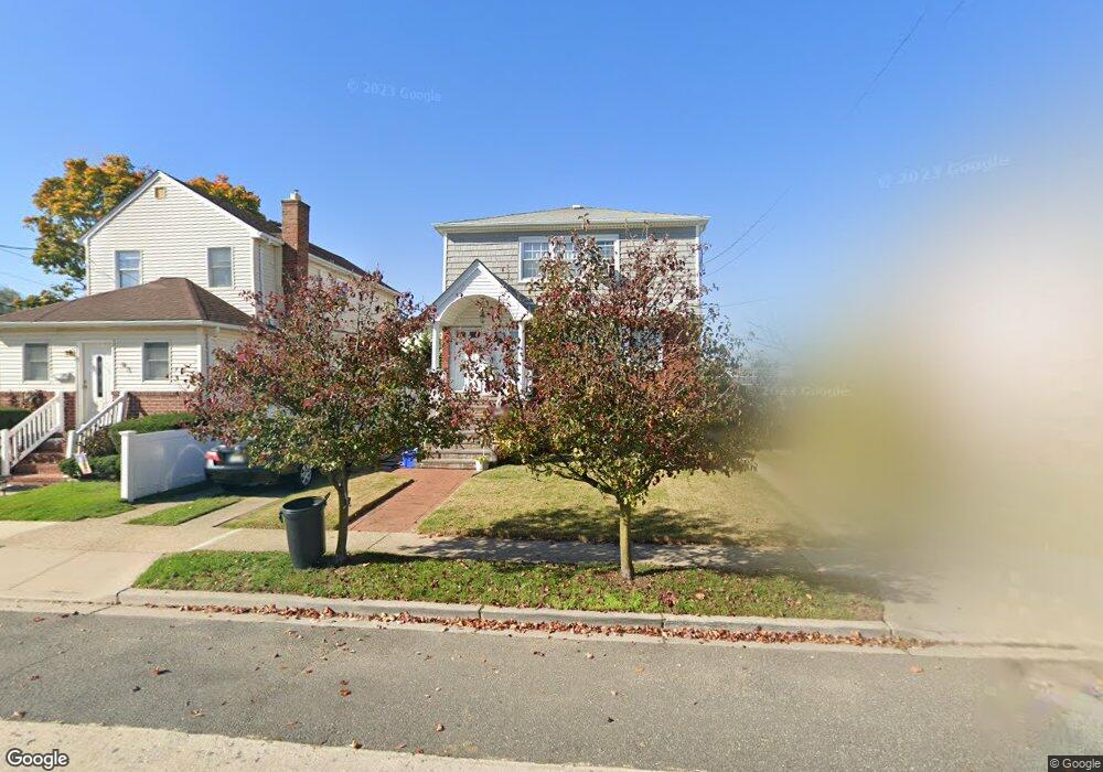 33 1st Ave, East Rockaway, NY 11518 - photo 1