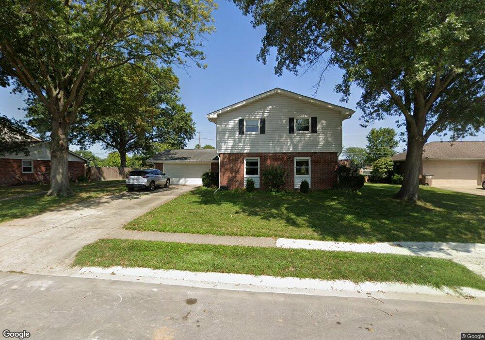 4610 Woodcrest Dr, Columbus, IN 47203 - photo 1