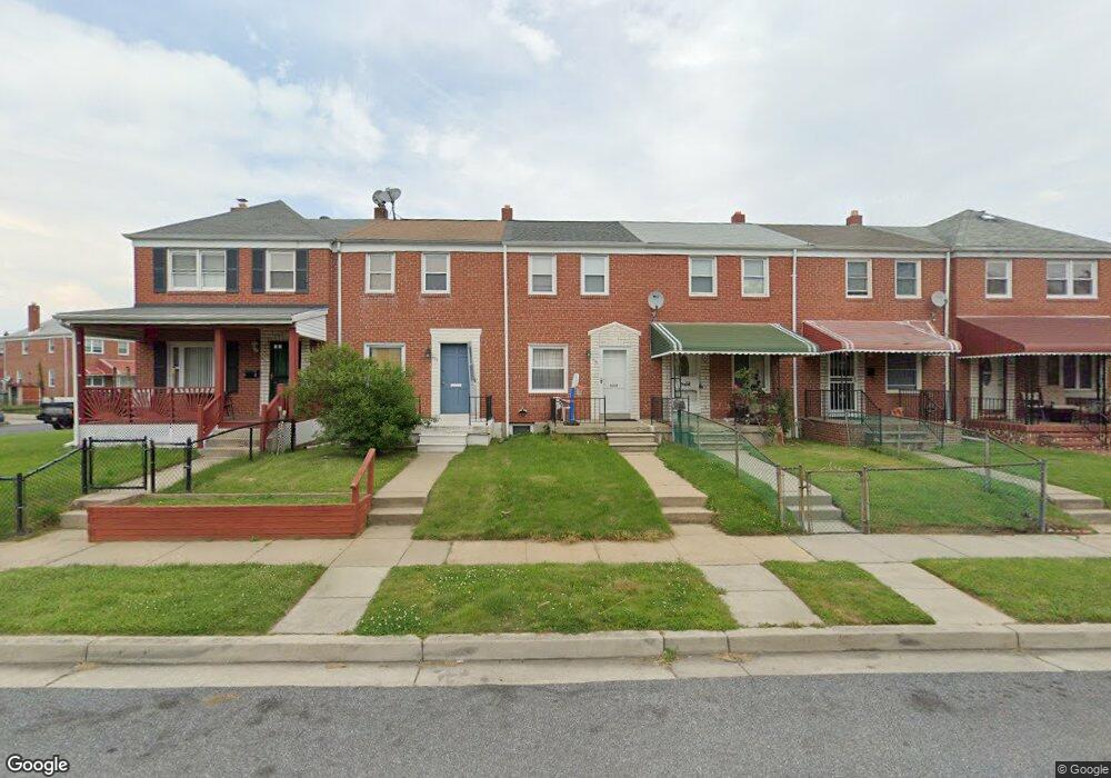 433 Grovethorn Rd, Middle River, MD 21220 - photo 1