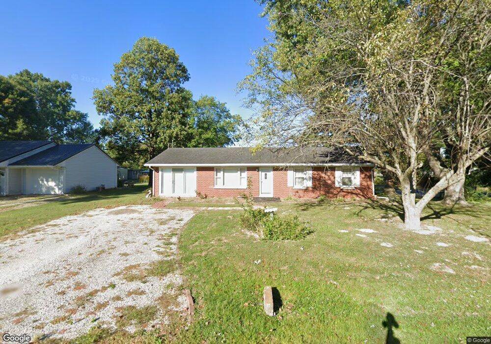 903 S Adams St, Princeton, IN 47670 - photo 1