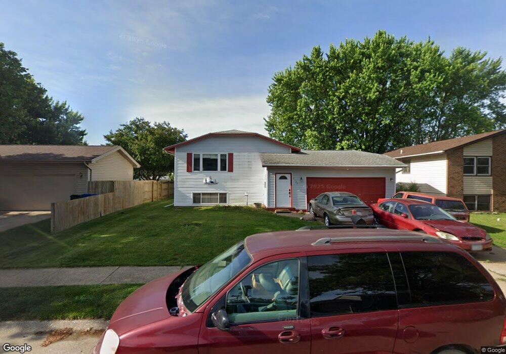 3125 W 64th St, Davenport, IA 52806 - photo 1