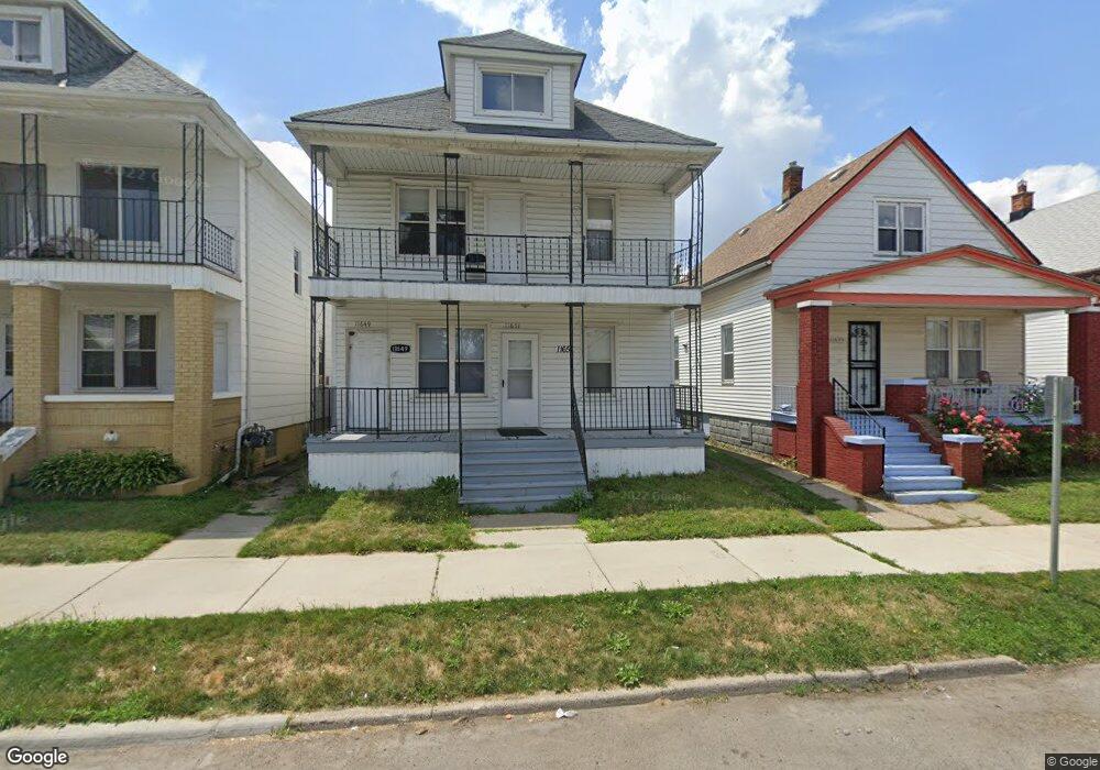 11649 Mitchell St, HamtraMcK, MI 48212 - photo 1