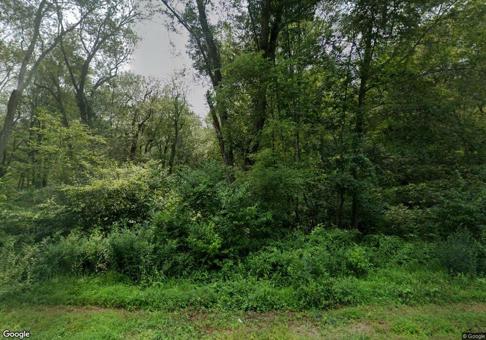 176A Neck Rd, Old Lyme, CT 06371 - photo 1