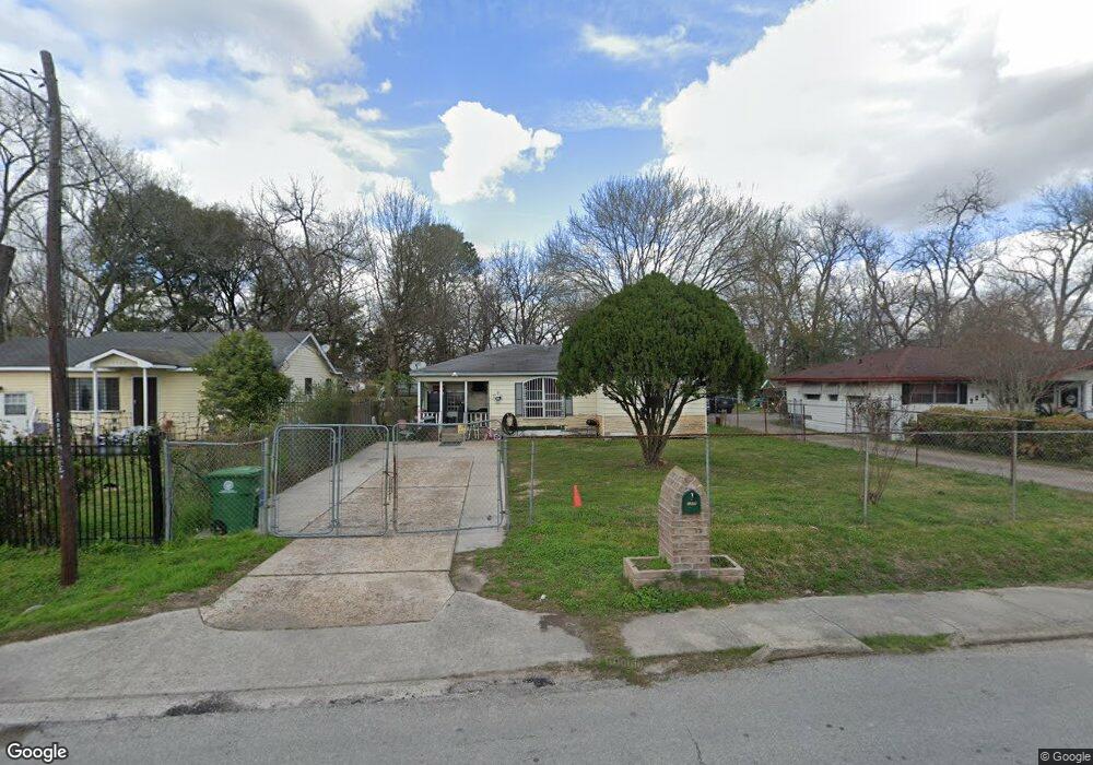 2333 Turner Dr, Houston, TX 77093 - photo 1